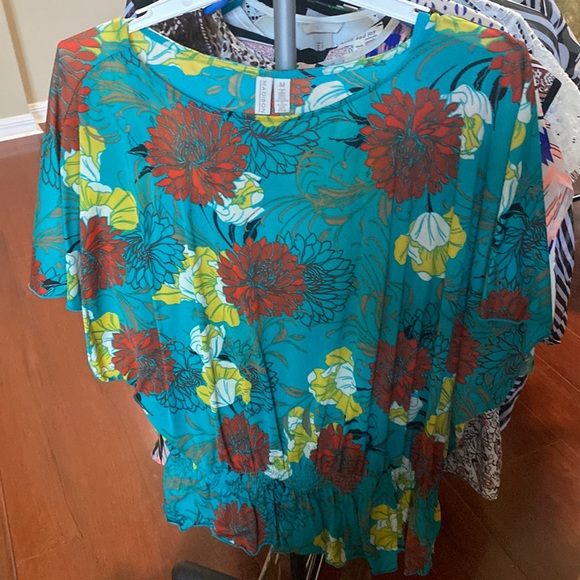 Floral print blouse - Picture 1 of 2